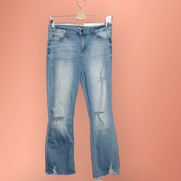 Sky & Sparrow Cropped Distressed Flairs - Picture 2 of 8